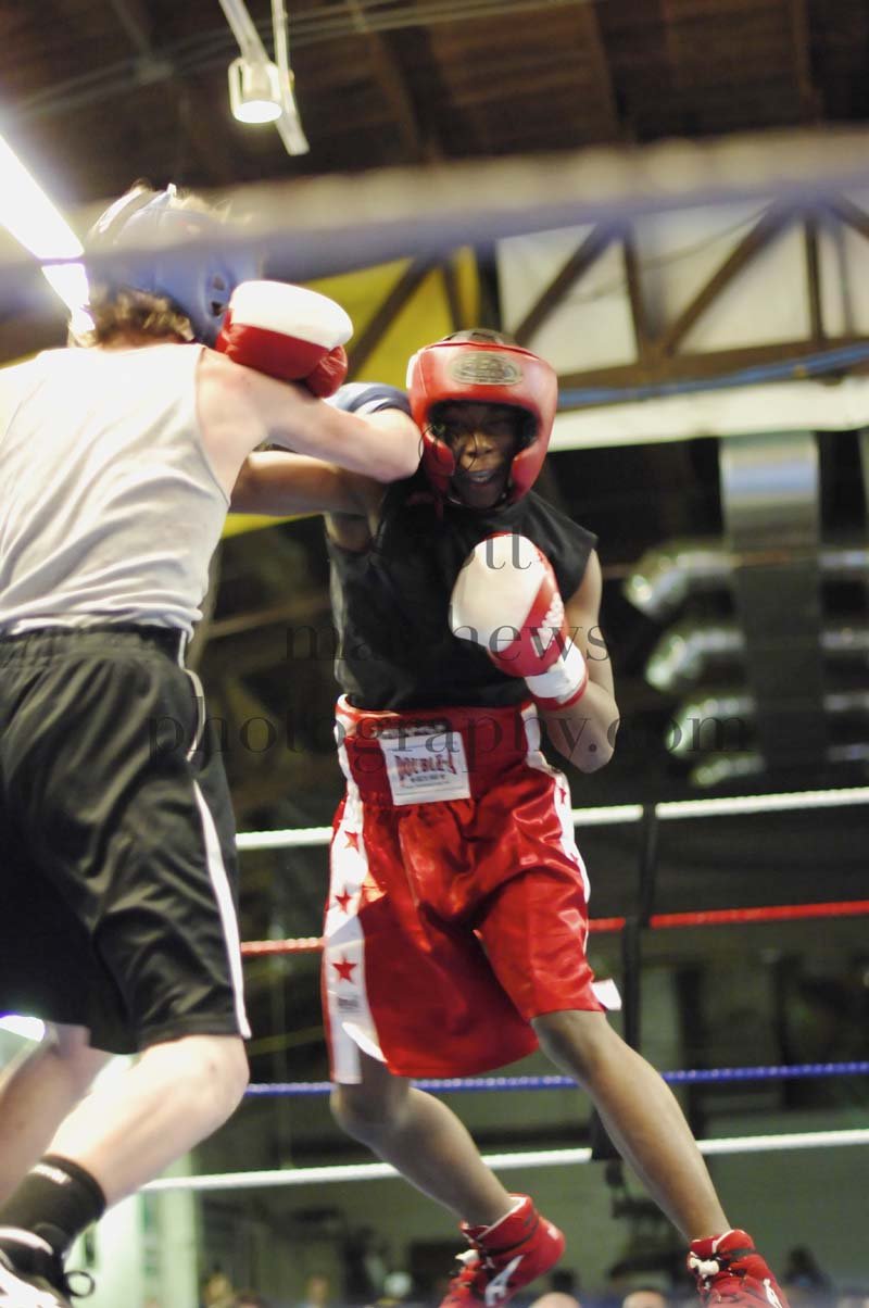 tttscgoldengloves52.jpg